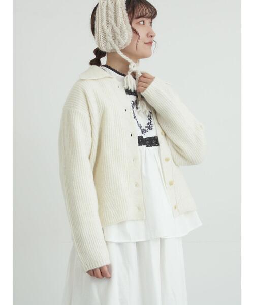 Samansa Mos2(サマンサ モスモス)の「襟付ニットカーディガン(カーディガン/ボレロ・レディース・オフホワイト/チャコールグレー/ベージュ/サックスブルー・F)」の11枚目の写真
