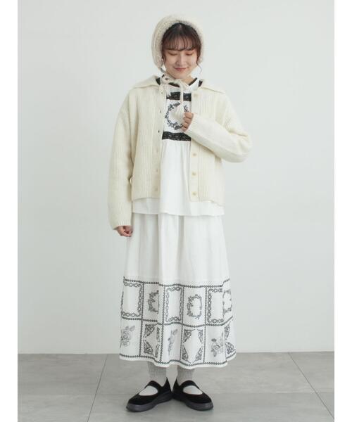 Samansa Mos2(サマンサ モスモス)の「襟付ニットカーディガン(カーディガン/ボレロ・レディース・オフホワイト/チャコールグレー/ベージュ/サックスブルー・F)」の15枚目の写真