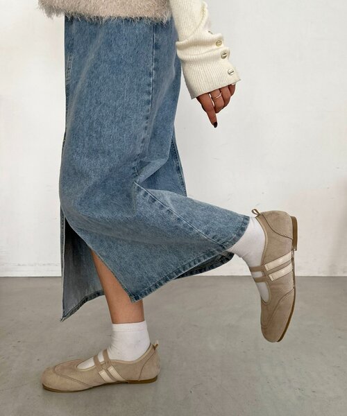 DISCOAT(ディスコート)の「2ストラップバレエスニーカー(スニーカー・レディース・アイボリー/ブラック・MEDIUM/LARGE)」の7枚目の写真