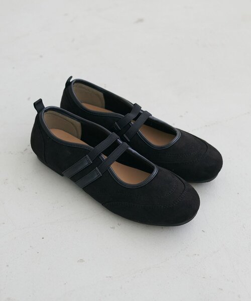 DISCOAT(ディスコート)の「2ストラップバレエスニーカー(スニーカー・レディース・アイボリー/ブラック・MEDIUM/LARGE)」の11枚目の写真