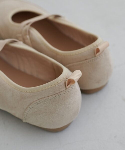 DISCOAT(ディスコート)の「2ストラップバレエスニーカー(スニーカー・レディース・アイボリー/ブラック・MEDIUM/LARGE)」の17枚目の写真