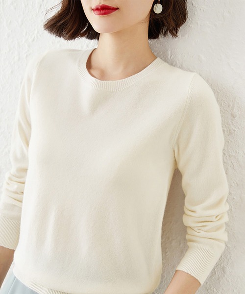Doux Belle(ドゥーベル)の「シンプルシルエットニットトップス(ニット/セーター・レディース・ライトパープル/コーラルピンク/オフホワイト/イエロー/ブルー/ミント/オートミール/ブルー系その他/ホワイト/ブラック/グレー/レッド・FREE)」の14枚目の写真