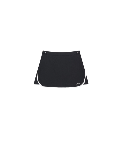 MEA（メア）の「DOLPHIN APRON SHORTS [BLACK]（その他パンツ・レディース・ブラック・FREE）」の2枚目の写真