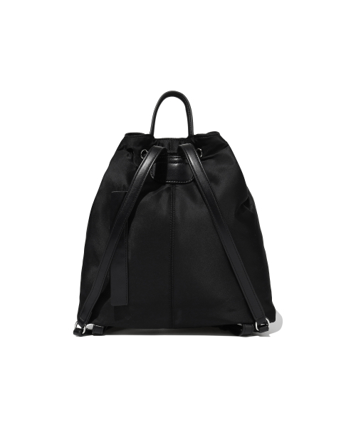 COVERNAT WOMAN(カバーナットウーマン)の「クローバーハート ナイロンリボンバックパック Black(バックパック/リュック・レディース・その他・FREE)」の2枚目の写真