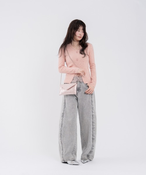 mellowneon(メロウネオン)の「ウェーブラインカーブデニムパンツ(デニムパンツ・レディース・グレー/ブラック/ライトブルー・SMALL/MEDIUM/LARGE)」の16枚目の写真