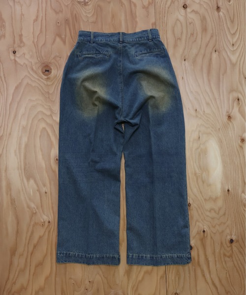 many men many mind（メニーメンメニーマインド）の「MANYMENMANYMINDS / 泥加工デニム/センタープレスパンツ（デニムパンツ・メンズ・サックスブルー/ブルー・X-LARGE/LARGE/MEDIUM）」の5枚目の写真