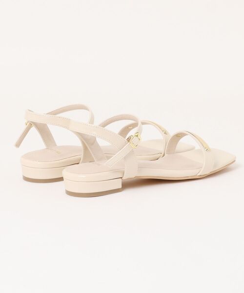 minia(ミニア)の「【上品華奢見え】ゴールドプレートのアンクルストラップサンダル < 2cmローヒール >(サンダル・レディース・ブラック/アイボリー・L/M/S)」の7枚目の写真