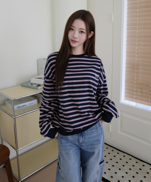 muahmuah（ムーアムーア）の「ストライプポイント刺繍スウェットTシャツ [3色]（スウェット・レディース・アイボリー/ネイビー/グレー・FREE）」の5枚目の写真