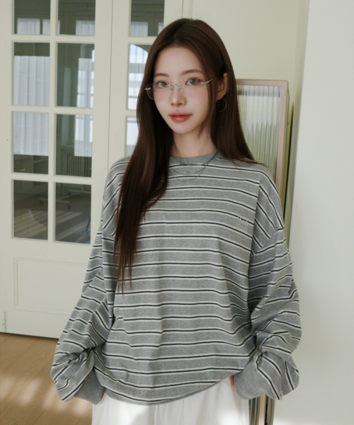 muahmuah（ムーアムーア）の「ストライプポイント刺繍スウェットTシャツ [3色]（スウェット・レディース・アイボリー/ネイビー/グレー・FREE）」の10枚目の写真