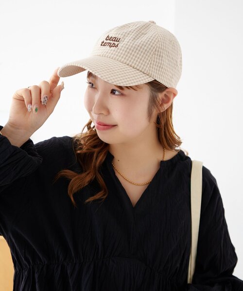 DISCOAT（ディスコート）の「beautemps刺繍キャップ（キャップ・レディース・アイボリー/チャコールグレー/ベージュ/ピンク・FREE）」の3枚目の写真