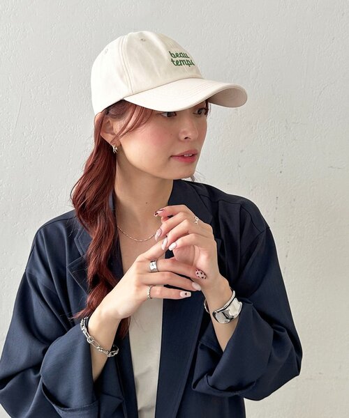 DISCOAT（ディスコート）の「beautemps刺繍キャップ（キャップ・レディース・アイボリー/チャコールグレー/ベージュ/ピンク・FREE）」の5枚目の写真