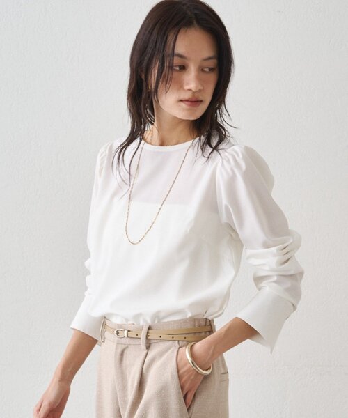 LOUNGEDRESS（ラウンジドレス）の「【Atelier N5/アトリエヌメロサンク】パフスリーブクルーブラウス（シャツ/ブラウス・レディース・オフホワイト/ネイビー・FREE）」の14枚目の写真