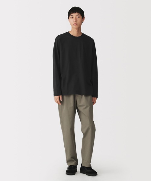 無印良品(ムジルシリョウヒン)の「紳士 天竺編みクルーネック長袖Tシャツ(Tシャツ/カットソー・メンズ・ブルー系/カーキ/スモークピンク/ブラック/グレー/ホワイト/ダークネイビー・S/L/XL/M)」の15枚目の写真