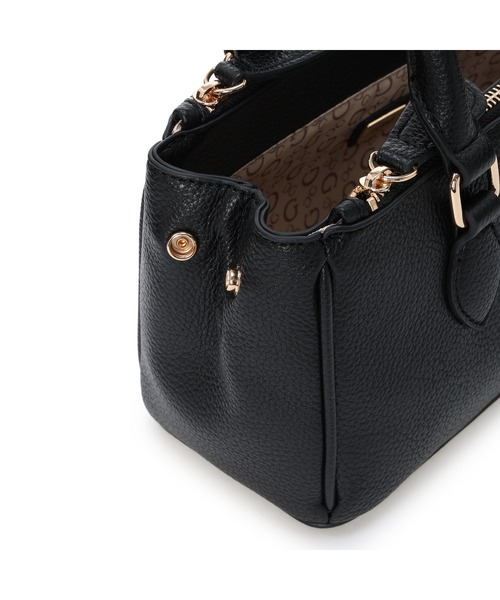 Guess（ゲス）の「CLAUDIA Satchel ハンドバッグ  （ショルダーバッグ・レディース・キャメル/ブラック/ストーン・ONE SIZE）」の12枚目の写真