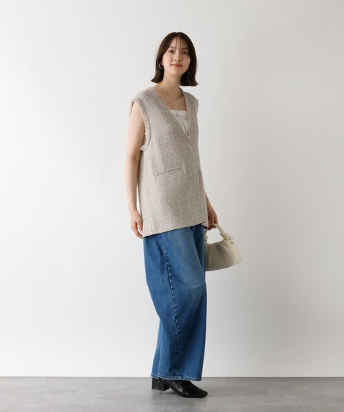 abahouse mavie(アバハウスマヴィ)の「ツイードフリンジベスト(ベスト・レディース・ライトグレー/ブラック・フリー)」の5枚目の写真