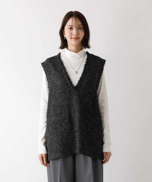 abahouse mavie(アバハウスマヴィ)の「ツイードフリンジベスト(ベスト・レディース・ライトグレー/ブラック・フリー)」の18枚目の写真