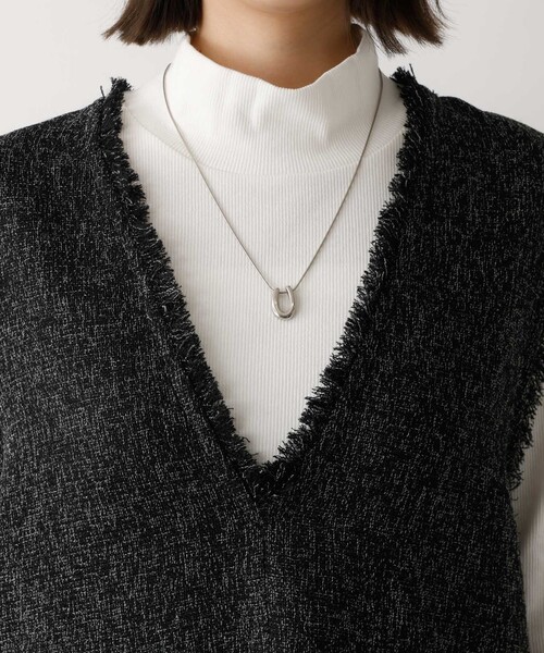 abahouse mavie(アバハウスマヴィ)の「ツイードフリンジベスト(ベスト・レディース・ライトグレー/ブラック・フリー)」の21枚目の写真