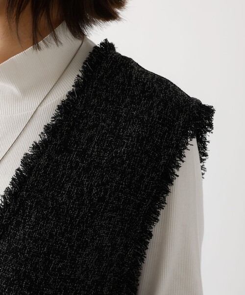 abahouse mavie(アバハウスマヴィ)の「ツイードフリンジベスト(ベスト・レディース・ライトグレー/ブラック・フリー)」の22枚目の写真