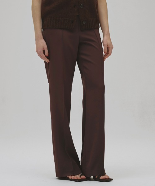 TODAYFUL(トゥデイフル)の「Pintuck Straight Trousers(その他パンツ・レディース・チョコ/ブラック・38inch/36inch)」の14枚目の写真