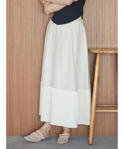 LAGUNAMOON（ラグナムーン）の「コントラストサーキュラースカート 【春服】【セットアップ対応】（スカート・レディース・ライトブルー/ホワイト・MEDIUM/SMALL）」の6枚目の写真