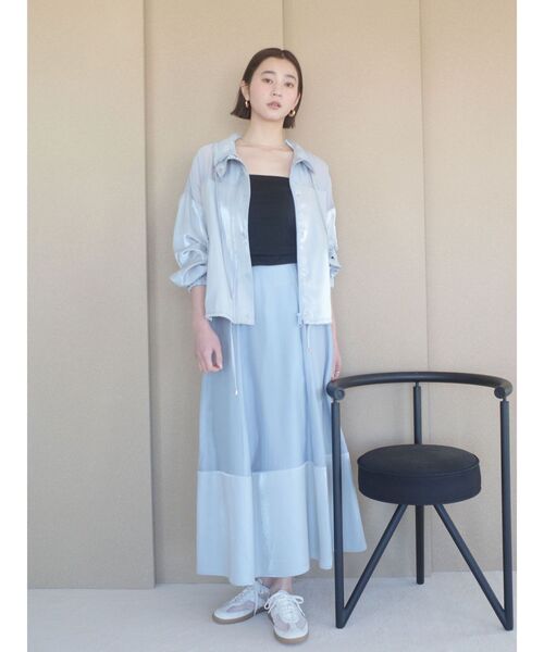 LAGUNAMOON（ラグナムーン）の「コントラストサーキュラースカート 【春服】【セットアップ対応】（スカート・レディース・ライトブルー/ホワイト・MEDIUM/SMALL）」の4枚目の写真