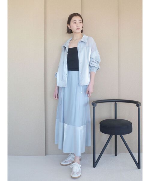 LAGUNAMOON（ラグナムーン）の「コントラストサーキュラースカート 【春服】【セットアップ対応】（スカート・レディース・ライトブルー/ホワイト・MEDIUM/SMALL）」の10枚目の写真