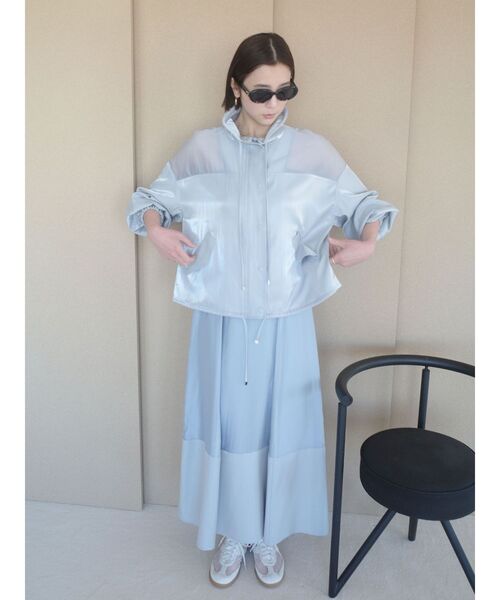 LAGUNAMOON（ラグナムーン）の「コントラストサーキュラースカート 【春服】【セットアップ対応】（スカート・レディース・ライトブルー/ホワイト・MEDIUM/SMALL）」の12枚目の写真