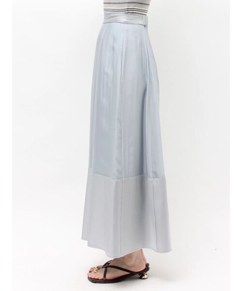 LAGUNAMOON（ラグナムーン）の「コントラストサーキュラースカート 【春服】【セットアップ対応】（スカート・レディース・ライトブルー/ホワイト・MEDIUM/SMALL）」の19枚目の写真