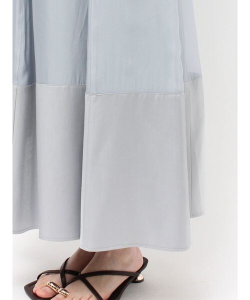 LAGUNAMOON（ラグナムーン）の「コントラストサーキュラースカート 【春服】【セットアップ対応】（スカート・レディース・ライトブルー/ホワイト・MEDIUM/SMALL）」の22枚目の写真