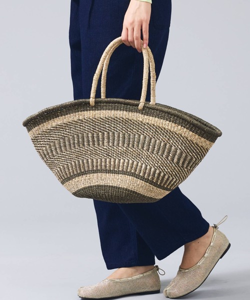 The Bagmati（ザバグマティ）の「【BAGMATI / バグマティ】アバカバスケット L / トートかごバッグ（かごバッグ・レディース・グレー/モカ・フリー）」の2枚目の写真