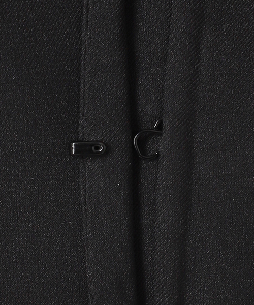 Noble（ノーブル）の「ELENI/エルニ スプリングリバージレブラウス（ベスト・レディース・ブラック・FREE）」の10枚目の写真