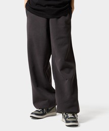 HUF（ハフ）の「CLASSIC ARCH FLEECE PANT（スウェットパンツ）」