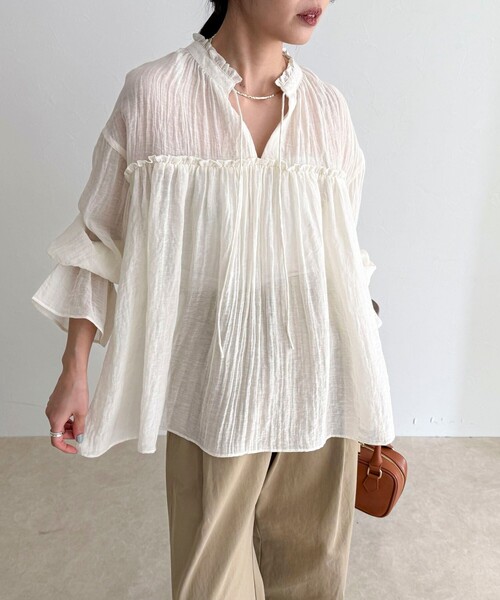 fredy emue（フレディエミュ）の「LINEN混シアー楊柳ブラウス（シャツ/ブラウス・レディース・ブラック/サックスブルー/アイボリー・38）」の11枚目の写真