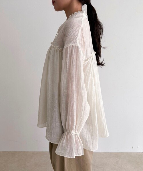 fredy emue（フレディエミュ）の「LINEN混シアー楊柳ブラウス（シャツ/ブラウス・レディース・ブラック/サックスブルー/アイボリー・38）」の15枚目の写真