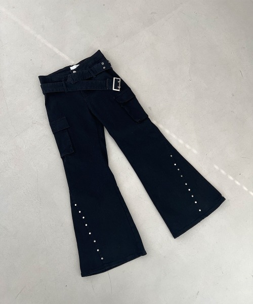 4INT.(フォイント)の「【ベルトSET/取り外し可能】スタッズ ベルト ブーツカット カーゴパンツ(その他パンツ・レディース・ブラック・S/L/M)」の18枚目の写真