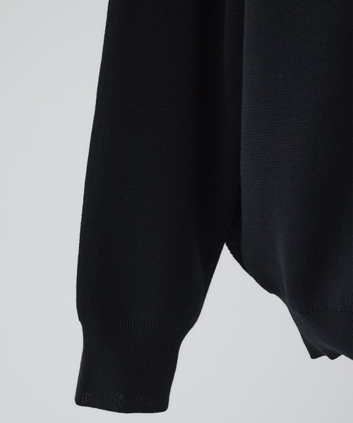 RIM.ARK(リムアーク)の「【RIM.ARK/リムアーク】Side open oversized knit PO/サイドオープンオーバーサイズニットプルオーバー(ニット/セーター・レディース・ブラック/グレー・FREE)」の21枚目の写真