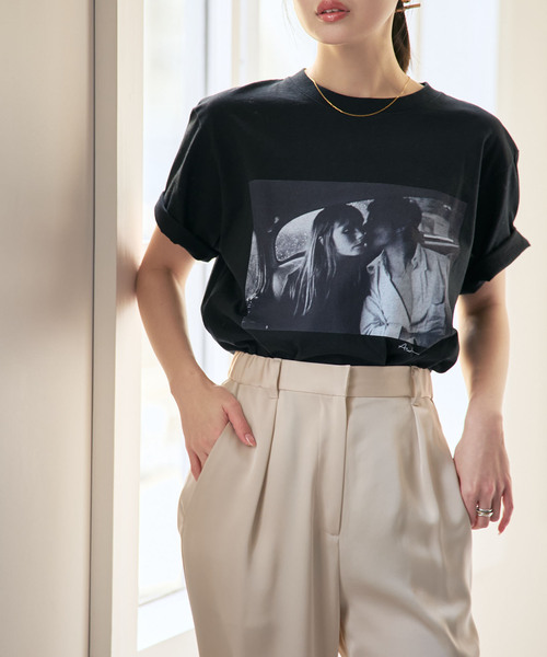 Couture d'adam(クチュールドアダム)の「COUTURE D'ADAM/クチュールドアダム T-shirt/Jane&Serge in Taxi(Tシャツ/カットソー・レディース・ホワイト/ブラック・38)」の1枚目の写真