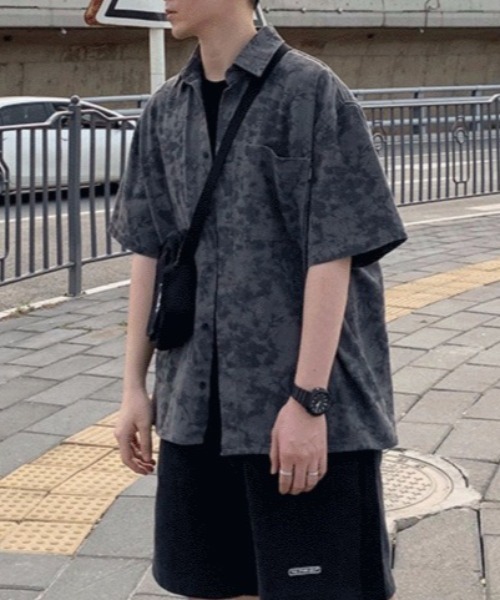 link lot(リンクロット)の「ヴィンテージライク・総柄ドロップショルダーシャツ(シャツ/ブラウス・メンズ・その他・L/M)」の4枚目の写真