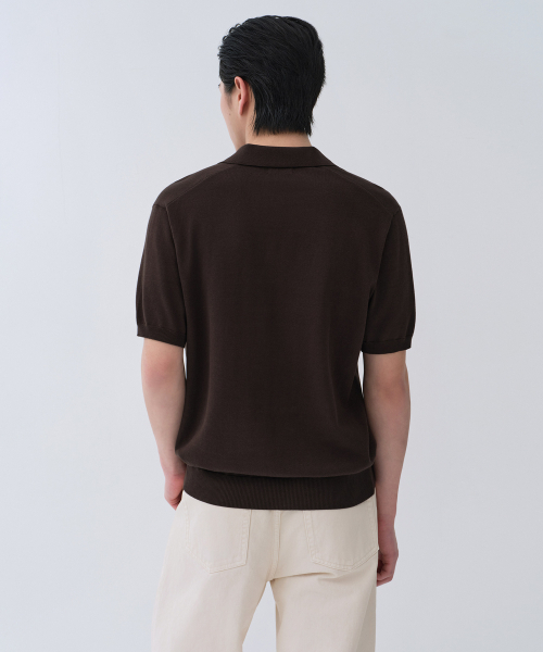 MUSINSA STANDARD（ムシンサスタンダード）の「ウォッシャブルスーピマコットンスリットネックニットポロシャツ[ブラウン]（ニット/セーター・メンズ・その他・SMALL/MEDIUM/LARGE/X-LARGE/2XL）」の3枚目の写真