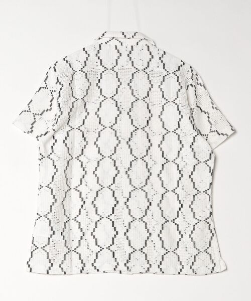 Guess(ゲス)の「CARTER Geo Crochet Shirt シャツ(シャツ/ブラウス・メンズ・ベージュ・SMALL/X-LARGE/XX-LARGE/MEDIUM/LARGE)」の6枚目の写真