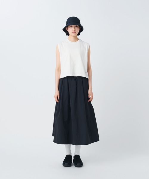 Snow Peak（スノーピーク）の「Snow Peak / Nylon Washer Skirt ナイロンワッシャースカート（スカート・レディース・グレイッシュベージュ/チャコール・3/2/1）」の3枚目の写真