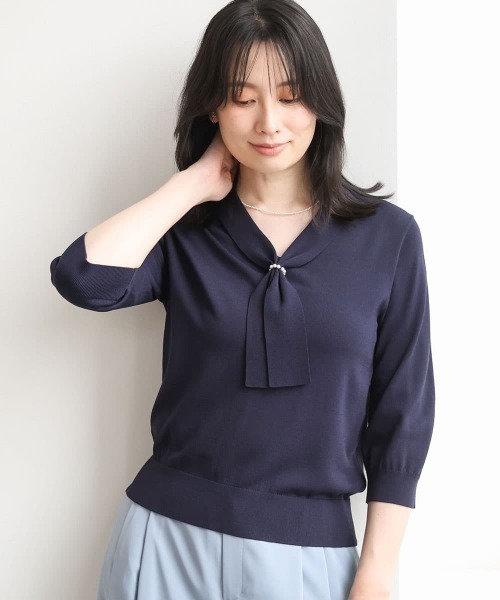 OFUON le MK(オフオンルエムケー)の「ボウタイデザイン六分袖ニット/接触冷感/洗える/WEB限定サイズあり(ニット/セーター・レディース・ブルー/ホワイト/ネイビー・36/38)」の2枚目の写真