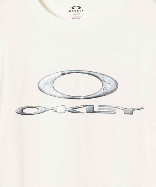 FREAK'S STORE（フリークスストア）の「OAKLEY/オークリー 限定展開 NEW RETRO TEE X-METAL 3.0（Tシャツ/カットソー・メンズ・ブラック/オフホワイト/チャコールグレー・SMALL/MEDIUM/LARGE）」の9枚目の写真