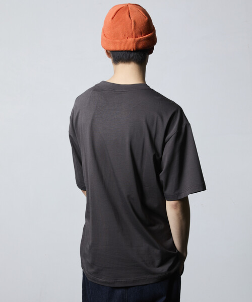 FREAK'S STORE（フリークスストア）の「OAKLEY/オークリー 限定展開 NEW RETRO TEE X-METAL 3.0（Tシャツ/カットソー・メンズ・ブラック/オフホワイト/チャコールグレー・SMALL/MEDIUM/LARGE）」の21枚目の写真