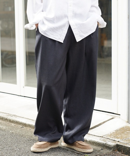 BAYFLOW（ベイフロー）の「ワイドイージースラックス（スラックス・メンズ・ベージュ/ネイビー・LARGE/MEDIUM）」の2枚目の写真