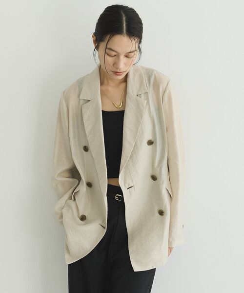 GARAGE OF GOOD CLOTHING(ガレージオブグッドクロージング)の「【日本製】シアーダブルブレストテーラードジャケット(テーラードジャケット・レディース・ベージュ/ホワイト/ネイビー・FREE)」の13枚目の写真