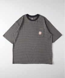 Levi's（リーバイス）の「【Levi's】「ＷＯＲＫＷＥＡＲ」Ｔシャツ (半袖 / ボーダー / 胸ポケット / リラックスシルエット / アメカジ / クルーネック)（Tシャツ/カットソー）」
