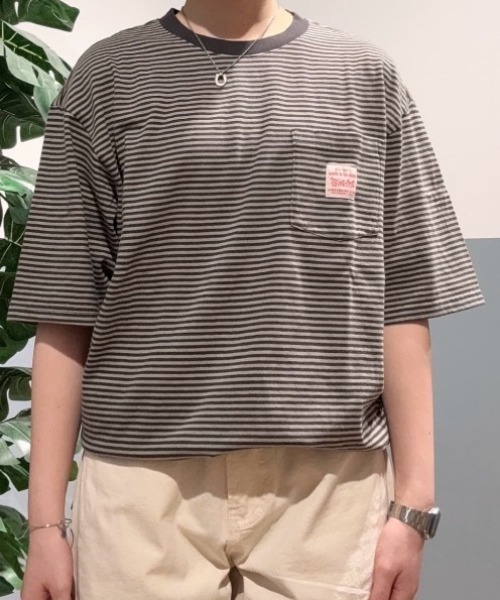 Levi's(リーバイス)の「Levi's(リーバイス)【メンズ】「WORKWEAR」Tシャツ(Tシャツ/カットソー・メンズ・グレー・S/M/L)」の9枚目の写真