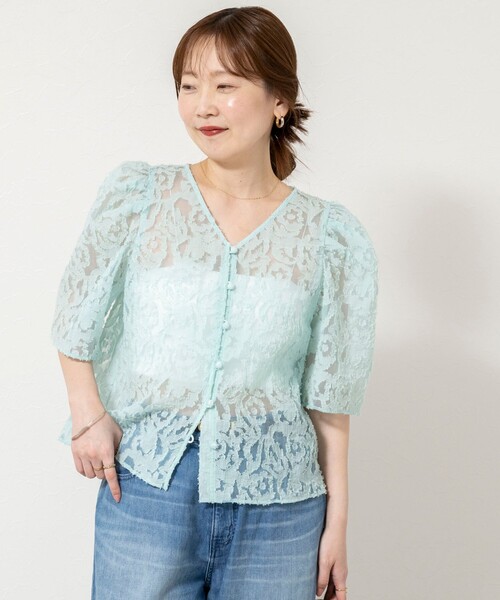 NOLLEY’S Sophi（ノーリーズソフィ）の「ウォッシャブルワッシャーオーガンジーカットジャガードブラウス（シャツ/ブラウス・レディース・ホワイト/ミント・38）」の7枚目の写真