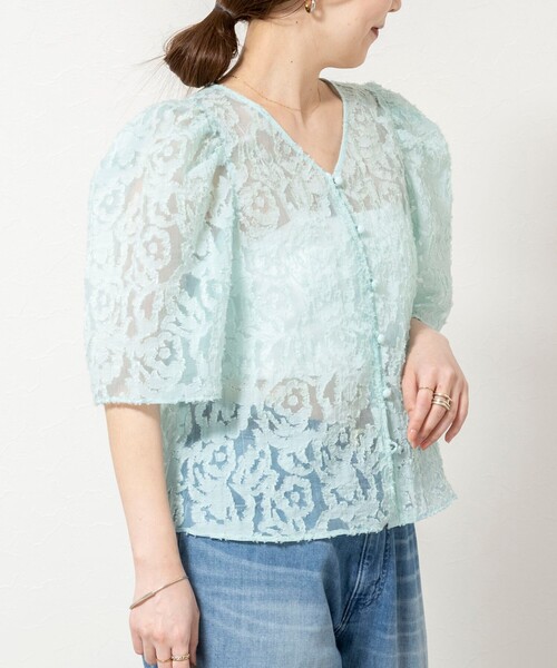 NOLLEY’S Sophi（ノーリーズソフィ）の「ウォッシャブルワッシャーオーガンジーカットジャガードブラウス（シャツ/ブラウス・レディース・ホワイト/ミント・38）」の8枚目の写真